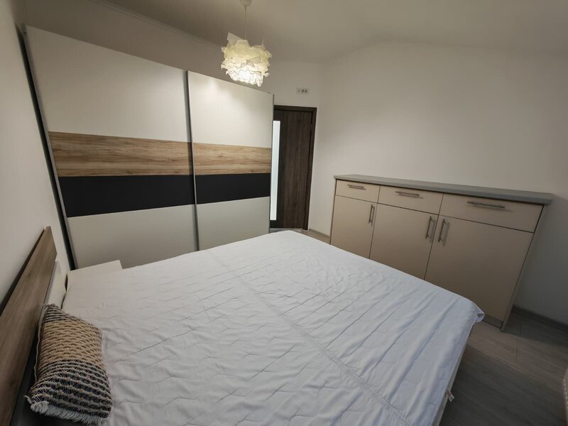Ilfov Apartament 2 camere luminos 5 minute metrou Dim. Leonida, tip studio